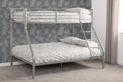 Image: 7009 - Tandi Triple Sleeper - Silver